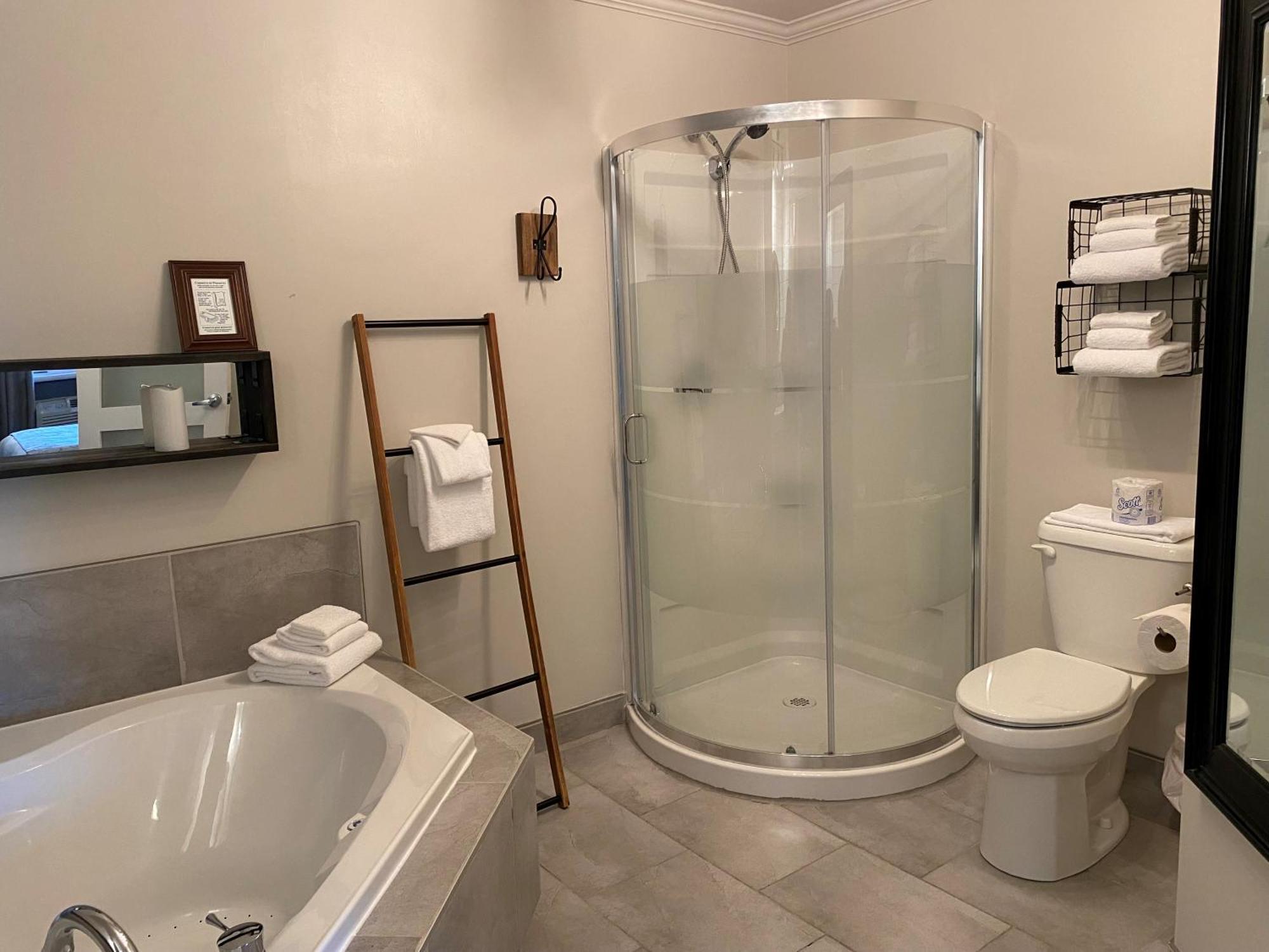 Hotel Centre-Ville Montmagny Dış mekan fotoğraf
