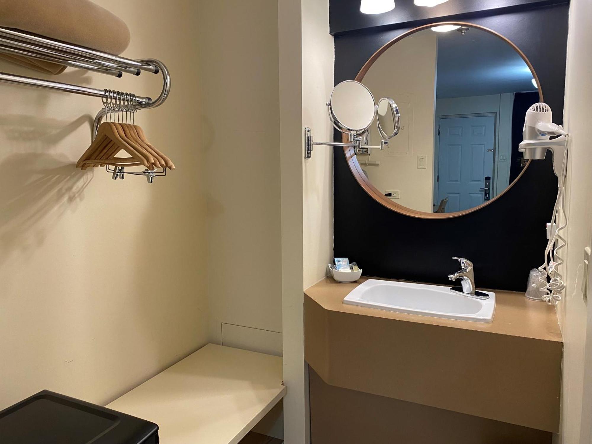 Hotel Centre-Ville Montmagny Dış mekan fotoğraf