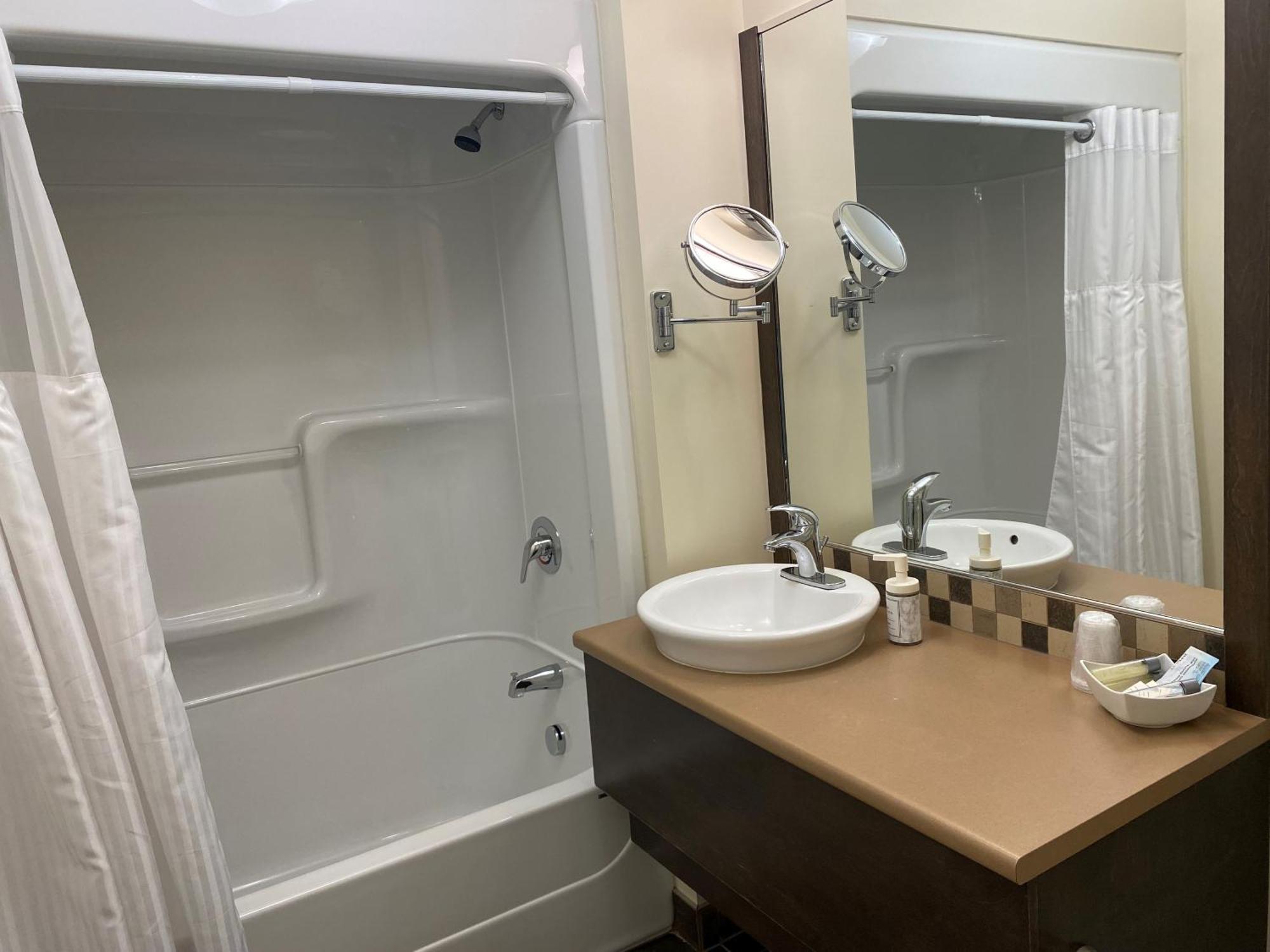 Hotel Centre-Ville Montmagny Dış mekan fotoğraf